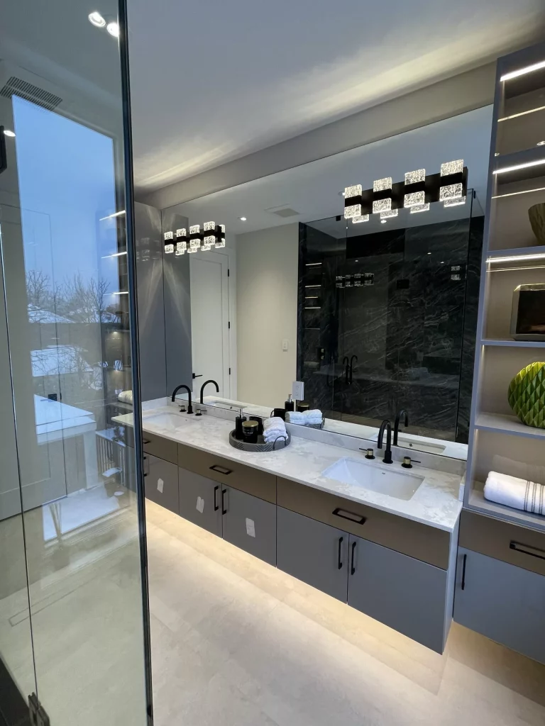 Custom Mirror